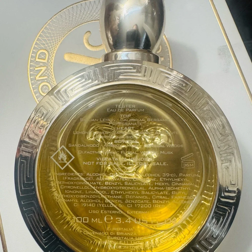 Versace Eros Pour Femme Gold Bottle- BIG TESTER - Picture 2 of 2